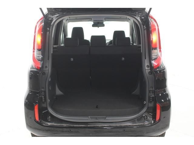 TOYOTA SIENTA HYBRID 2023 Image 31