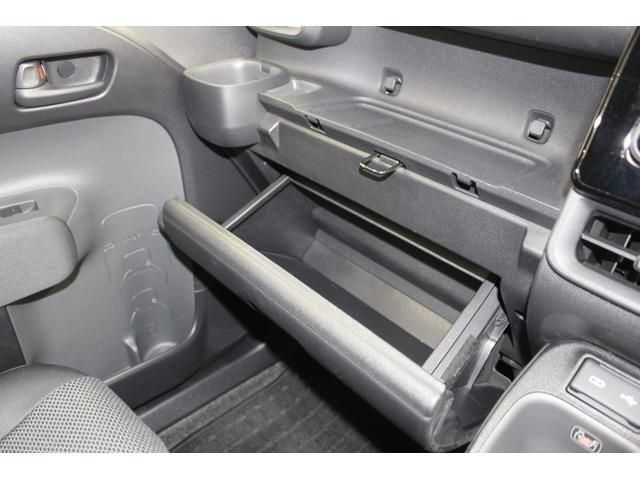 TOYOTA SIENTA HYBRID 2023 Image 31