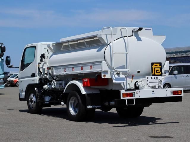 MITSUBISHI CANTER 2026 Image 31