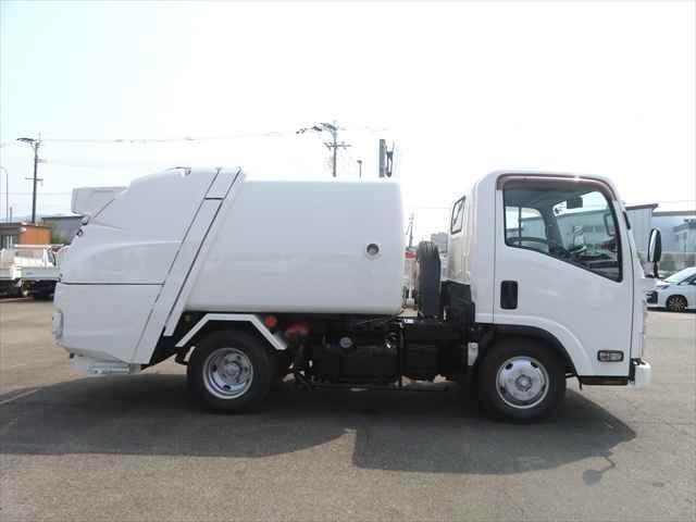 ISUZU ELF 2017 Image 31