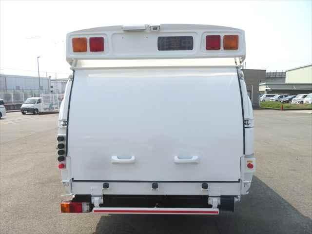 ISUZU ELF 2017 Image 31