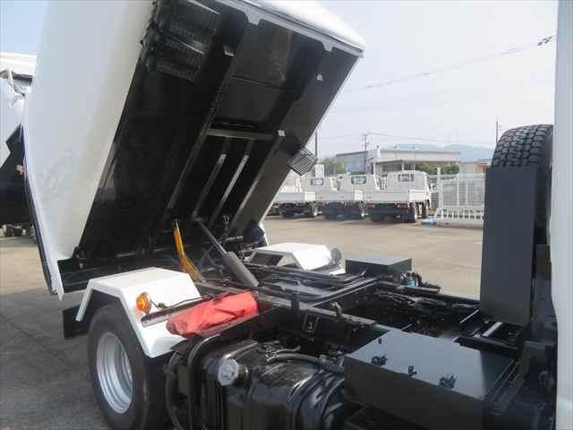 ISUZU ELF 2017 Image 31