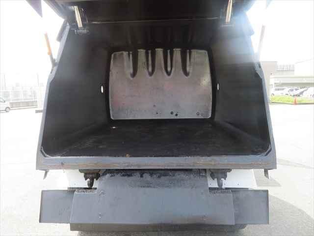 ISUZU ELF 2017 Image 31