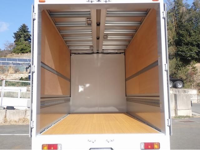 HINO DUTRO 2025 Image 31