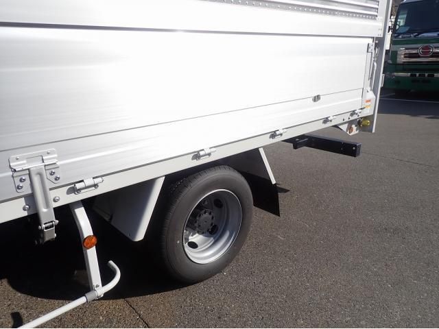 HINO DUTRO 2025 Image 31