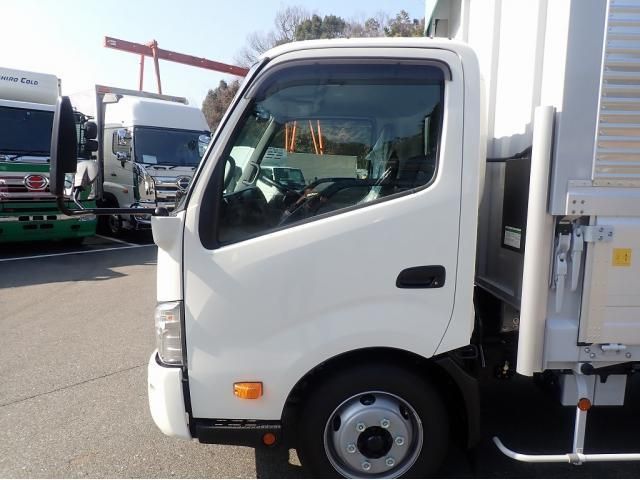 HINO DUTRO 2025 Image 31