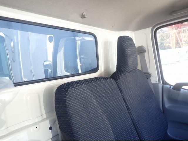 HINO DUTRO 2025 Image 31