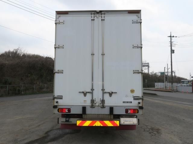 NISSAN DIESEL QUON 2019 Image 31