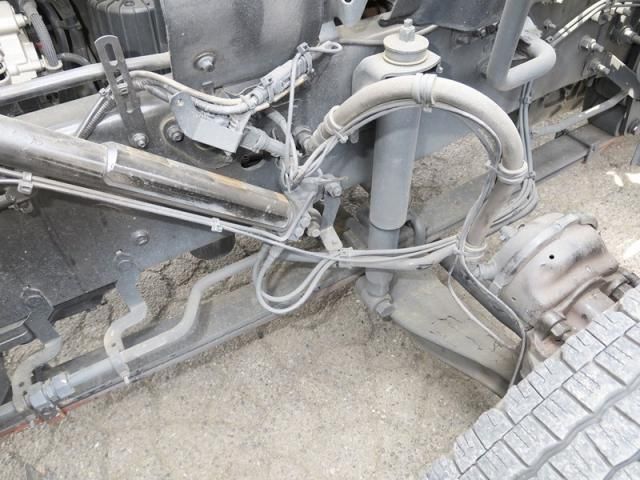 NISSAN DIESEL QUON 2019 Image 31