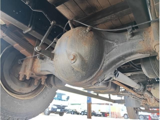 MITSUBISHI FUSOU FIGHTER 2016 Image 31