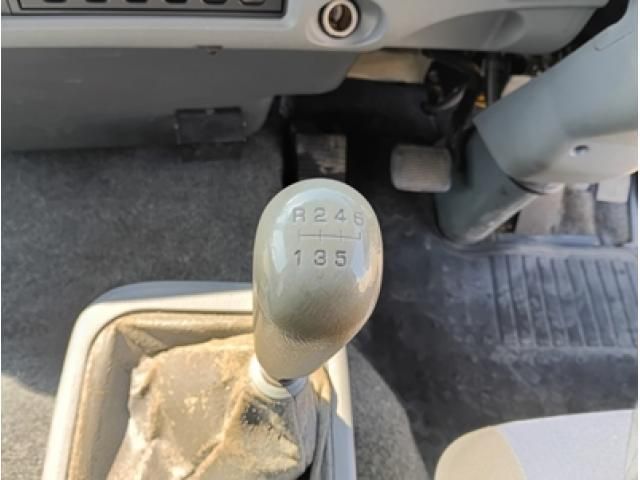 MITSUBISHI FUSOU FIGHTER 2016 Image 31