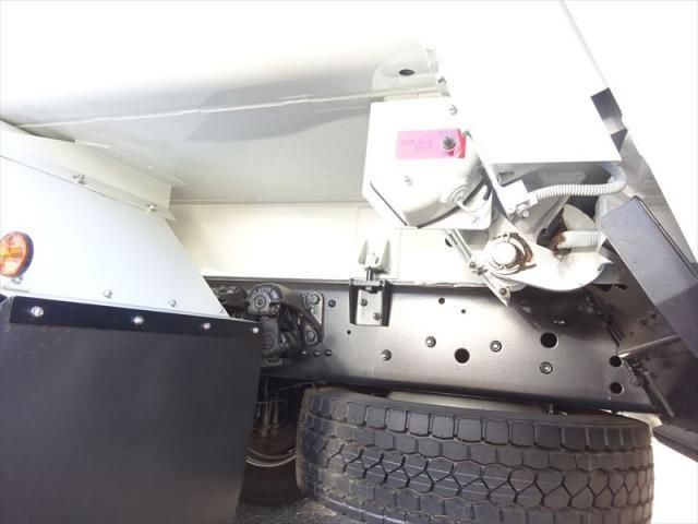 MITSUBISHI FUSOU FIGHTER 2024 Image 31