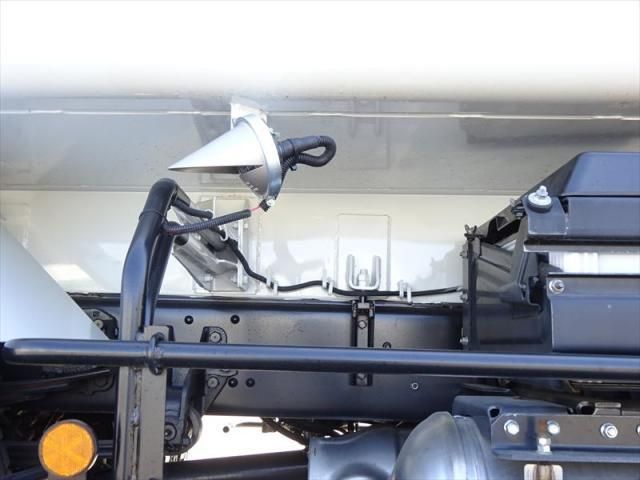 MITSUBISHI FUSOU FIGHTER 2024 Image 31