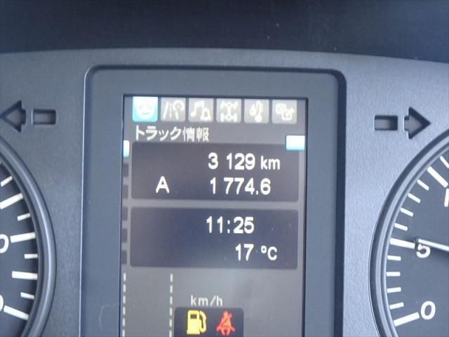 MITSUBISHI FUSOU FIGHTER 2024 Image 31