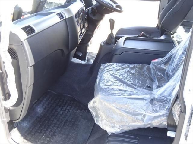 MITSUBISHI FUSOU FIGHTER 2024 Image 31