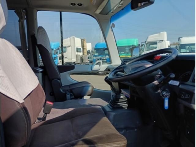 HINO LIESSE 2019 Image 31