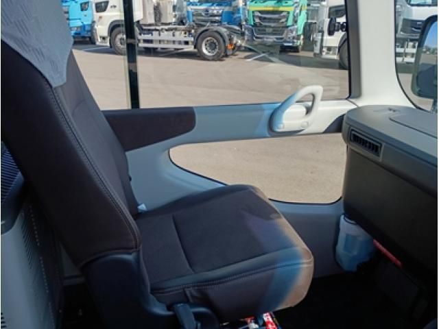 HINO LIESSE 2019 Image 31