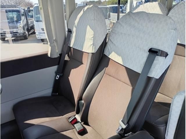 HINO LIESSE 2019 Image 31