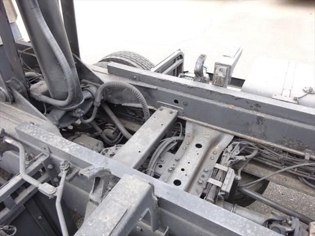 HINO PROFIA 2011 Image 31