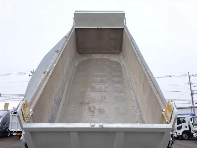 HINO PROFIA 2011 Image 31