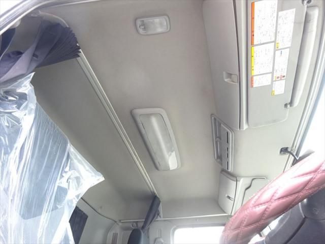 HINO PROFIA 2011 Image 31