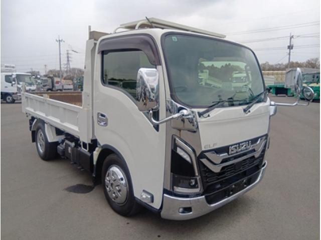 ISUZU ELF 2023 Image 31