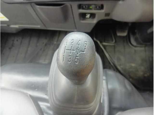 ISUZU ELF 2023 Image 31