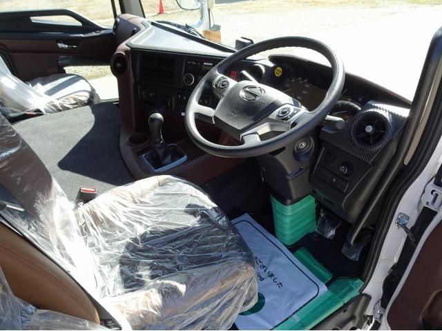 HINO PROFIA 2025 Image 31