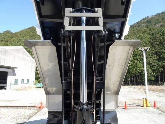 HINO PROFIA 2025 Image 31