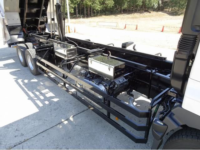 HINO PROFIA 2025 Image 31