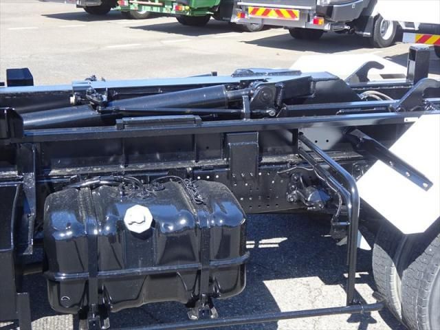 ISUZU FORWARD 2012 Image 31