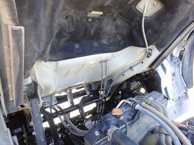 ISUZU FORWARD 2012 Image 31