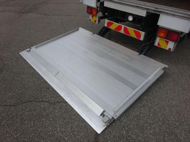 ISUZU FORWARD 2014 Image 31