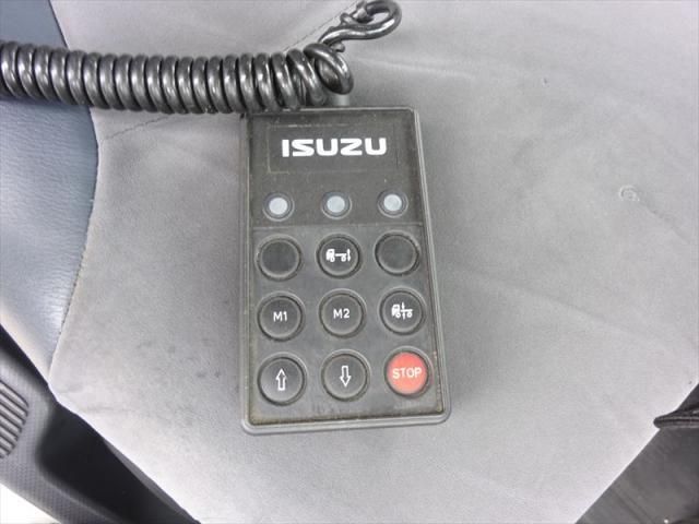 ISUZU FORWARD 2014 Image 31