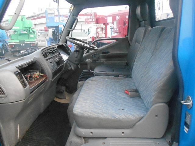 MITSUBISHI CANTER 1994 Image 31