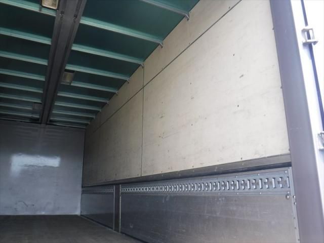 MITSUBISHI FUSOU FIGHTER 2024 Image 31