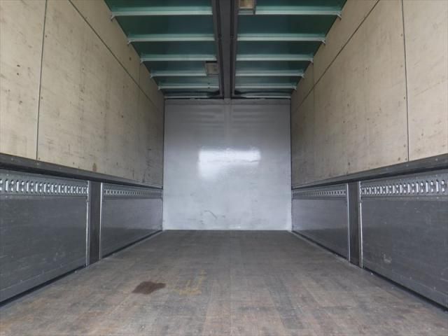 MITSUBISHI FUSOU FIGHTER 2024 Image 31