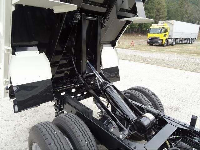 HINO DUTRO 2025 Image 31