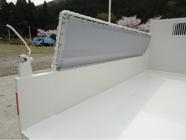 HINO DUTRO 2025 Image 31