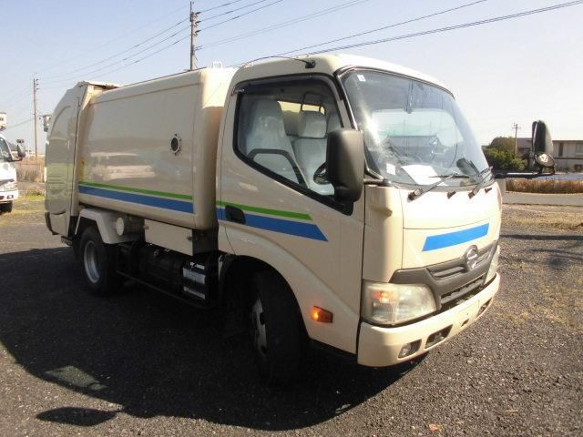 HINO DUTRO 2013 Image 31