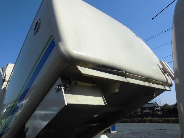 HINO DUTRO 2013 Image 31