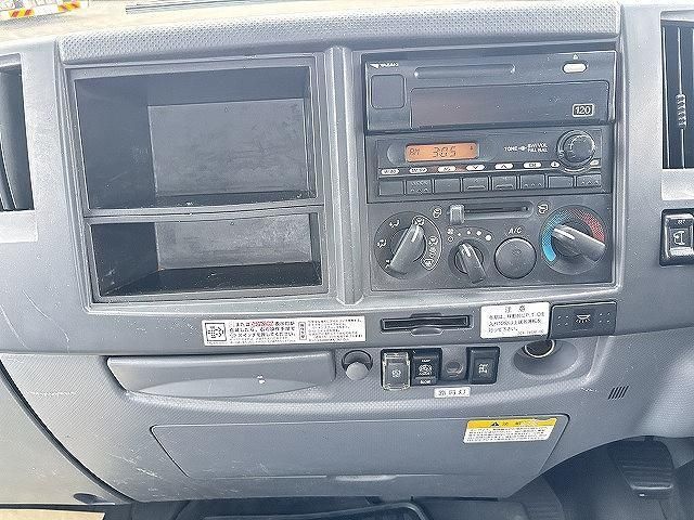 ISUZU FORWARD 2010 Image 31