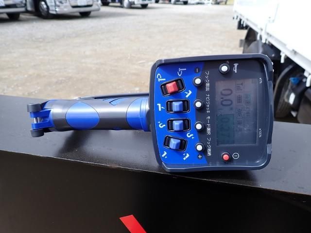 MITSUBISHI CANTER 2025 Image 31