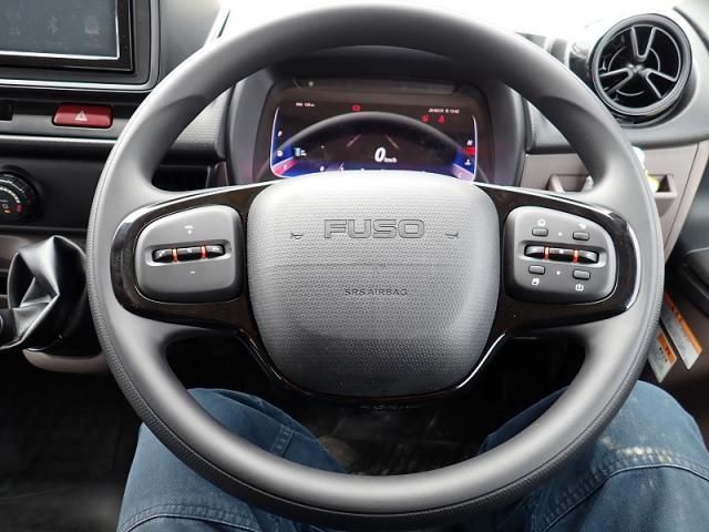 MITSUBISHI CANTER 2025 Image 31