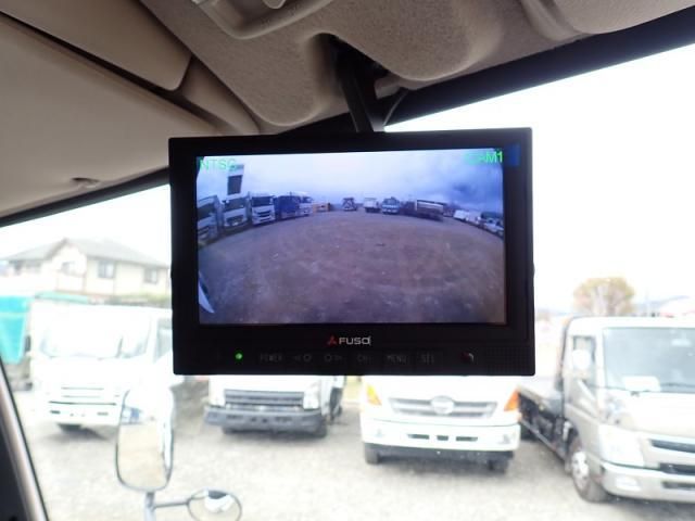 MITSUBISHI CANTER 2025 Image 31