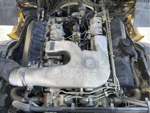 MITSUBISHI FUSOU SUPER GREAT 2001 Image 31