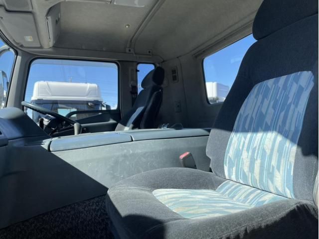 MITSUBISHI FUSOU SUPER GREAT 2001 Image 31