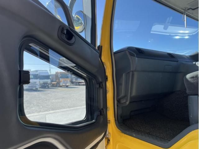 MITSUBISHI FUSOU SUPER GREAT 2001 Image 31