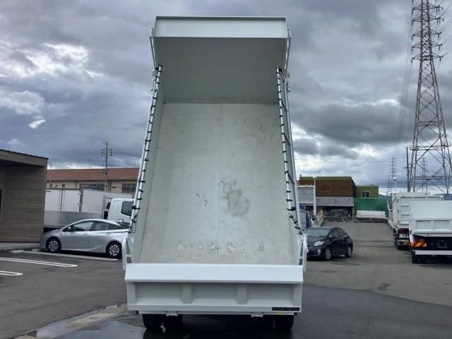 MITSUBISHI FUSOU FIGHTER 2025 Image 31