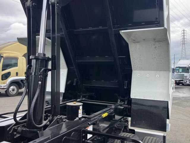 MITSUBISHI FUSOU FIGHTER 2025 Image 31